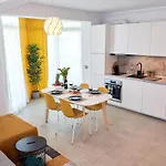 Fineloft Sea View Apartment-spa N Pools * Năvodari