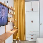 Fineloft Sea View Apartment-spa N Pools Apartament