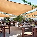 Fineloft Sea View Apartment-spa N Pools Apartament