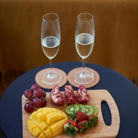 Fineloft Sea View Apartment-spa N Pools Apartment Năvodari