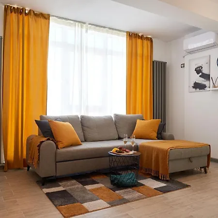Daire Fineloft Sea View Apartment-spa N Pools Navodari