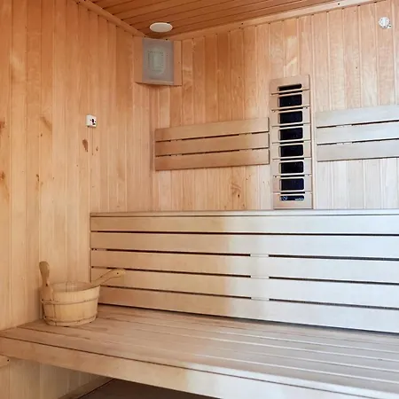 Apartment Fineloft Sea View Apartment-spa N Pools