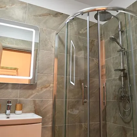 Fineloft Sea View Apartment-spa N Pools