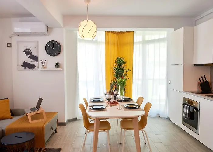 Fineloft Sea View Apartment-spa N Pools *