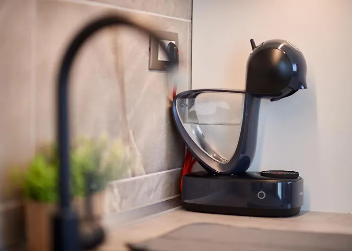 شقة Fineloft Sea View Apartment-spa N Pools