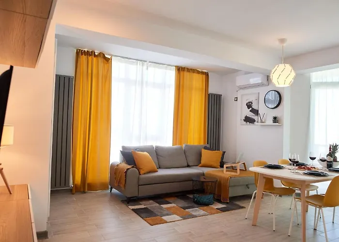 Fineloft Sea View Apartment-spa N Pools شقة