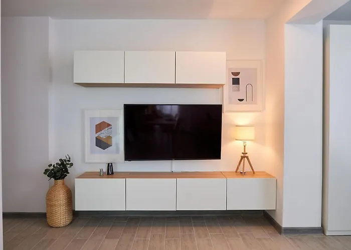 Fineloft Sea View Apartment-spa N Pools