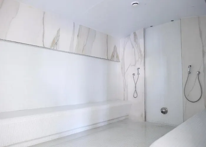 شقة Fineloft Sea View Apartment-spa N Pools *