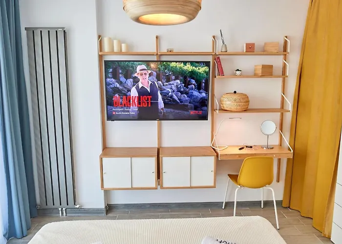 شقة Fineloft Sea View Apartment-spa N Pools